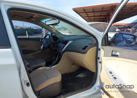 2012 Hyundai Accent Gls z USA, uszkodzony, nr VIN KMHCU4AEXCU148832